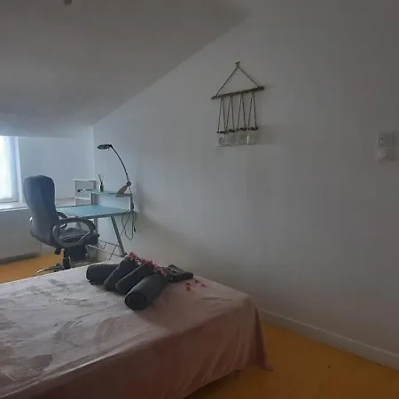 Chardon - Maison Partagee - 2 Personnes Homestay szállás *